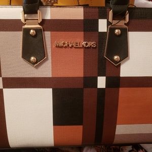 Michael kors Purse and wallet set